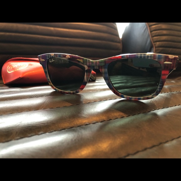 Ray-Ban Limited Edition Sunglasses - Picture 3 of 3